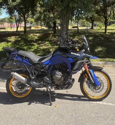 SUZUKI V-STROM 800 DE SUZUKI V-STROM 800 DE